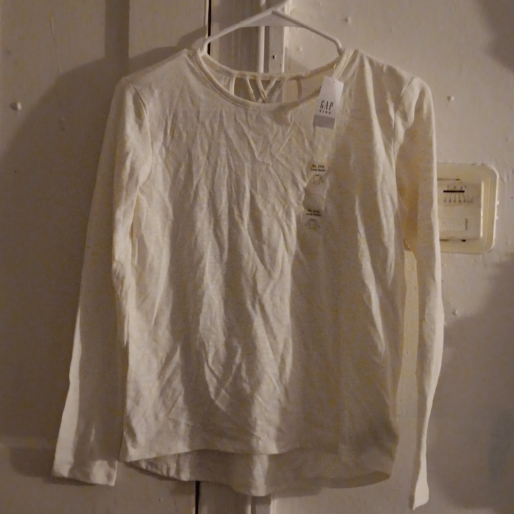 NWT Gap Kids Long Sleeve